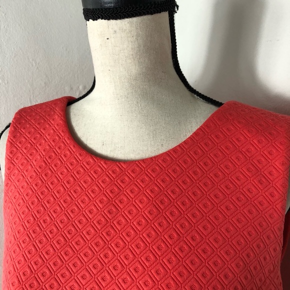 Tommy Hilfiger Coral Textured Sleeveless Dress - Picture 4 of 6